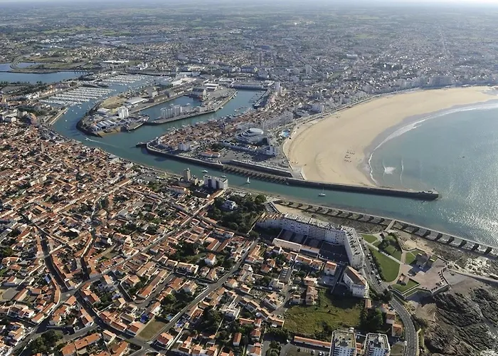 T3 Avec Balcon Aux Sables-d'olonne - Fr-1-92-803 * Les Sables-dʼOlonne